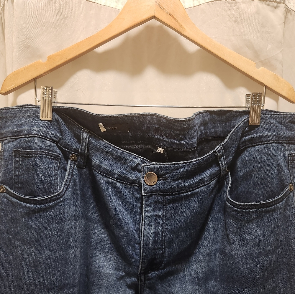 Bootcut Jeans Plus Size - Picture 3 of 3